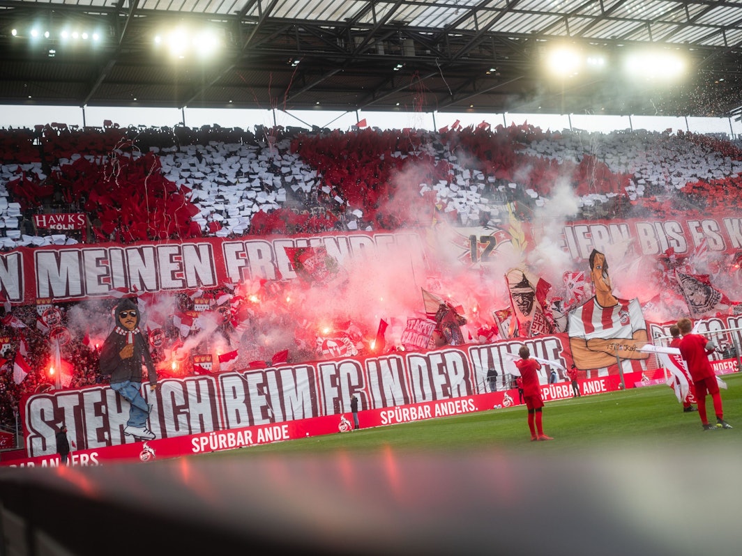 FC-Ultras zeigen beeindruckende Choreo gegen Mainz 05.