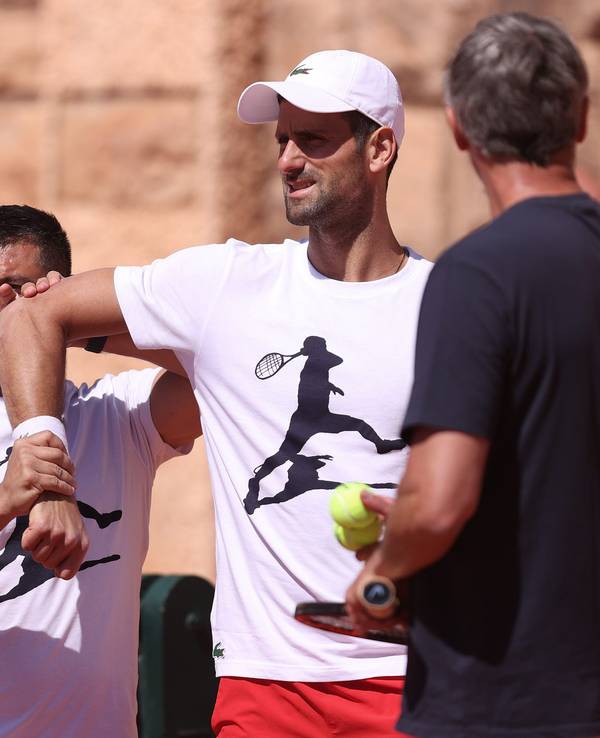 Novak Djokovic mit Physio und Trainer Goran Ivanisevic.