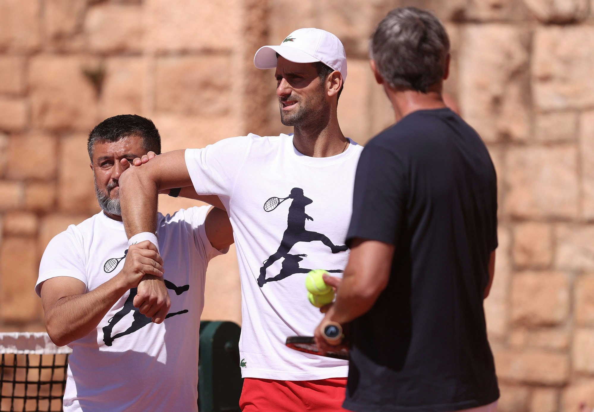 Novak Djokovic mit Physio und Trainer Goran Ivanisevic.