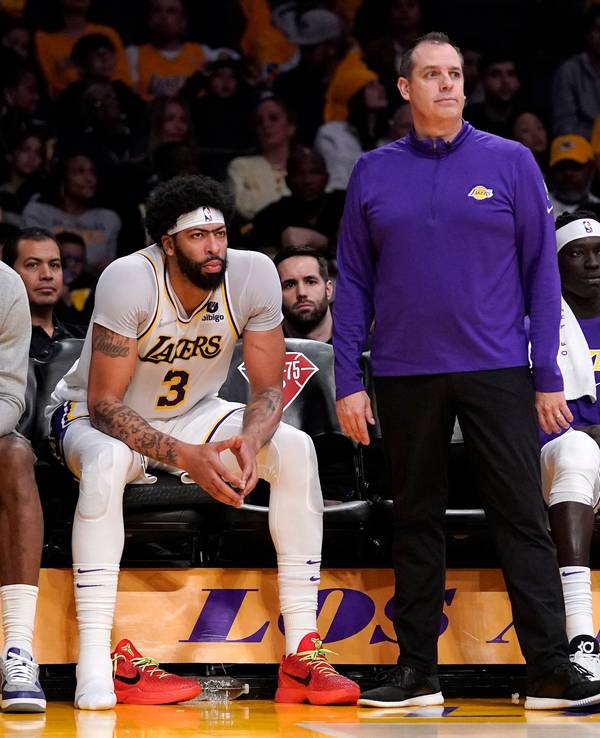 Frank Vogel, Coach der Los Angeles Lakers, an der Seitenlinie.