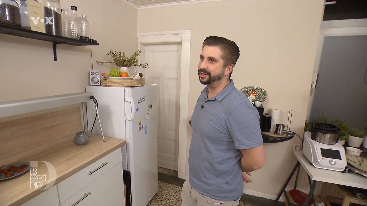 Olli will mit seiner Wärmebrücke perfekt warmes Essen servieren.