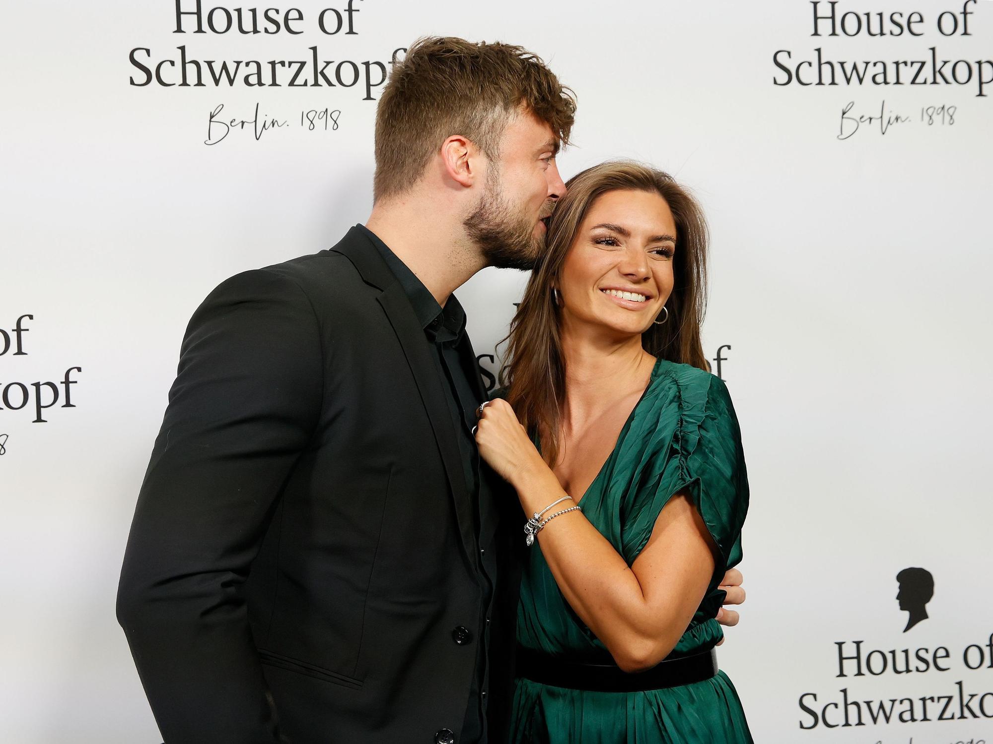 Niko Griesert (l.) und Michèle de Roos (r.).