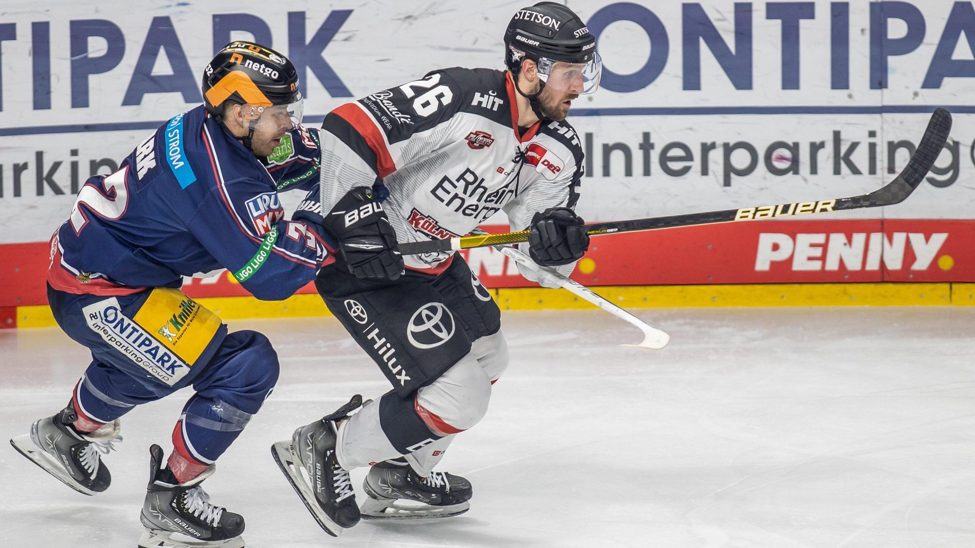 Kevin Clark im Laufduell mit David McIntyre