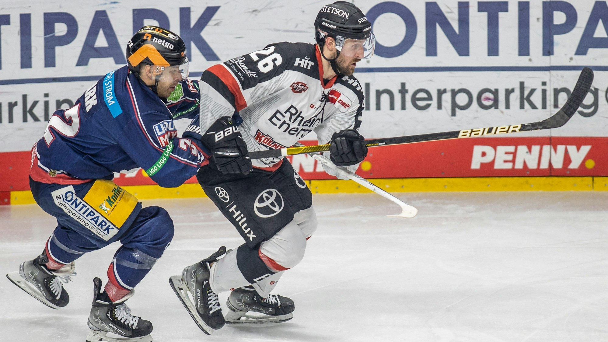 Kevin Clark im Laufduell mit David McIntyre