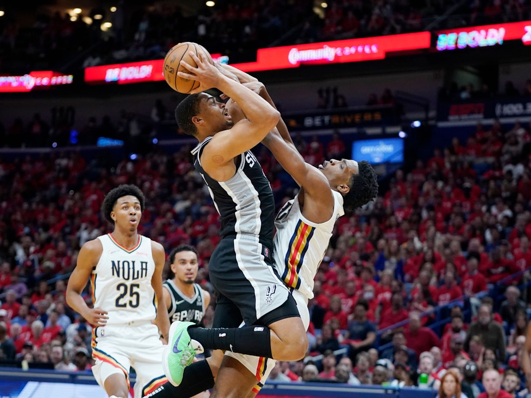 Die New Orleans Pelicans spielen gegen San Antonio Spurs um die letzten Playoff-Tickets (14. April 2022).