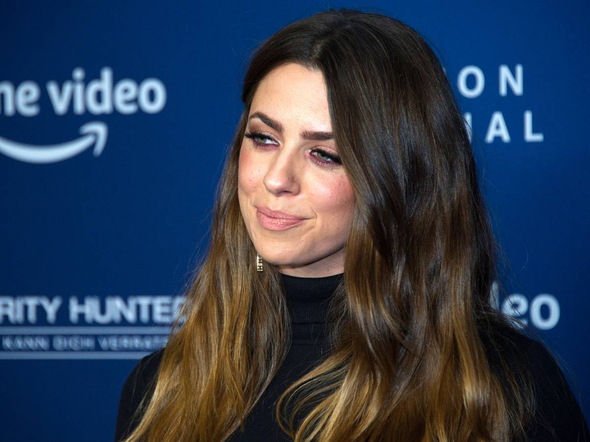 Vanessa Mai bei der Premiere der Amazon-Serie Celebrity Hunted im Zoo Palast.