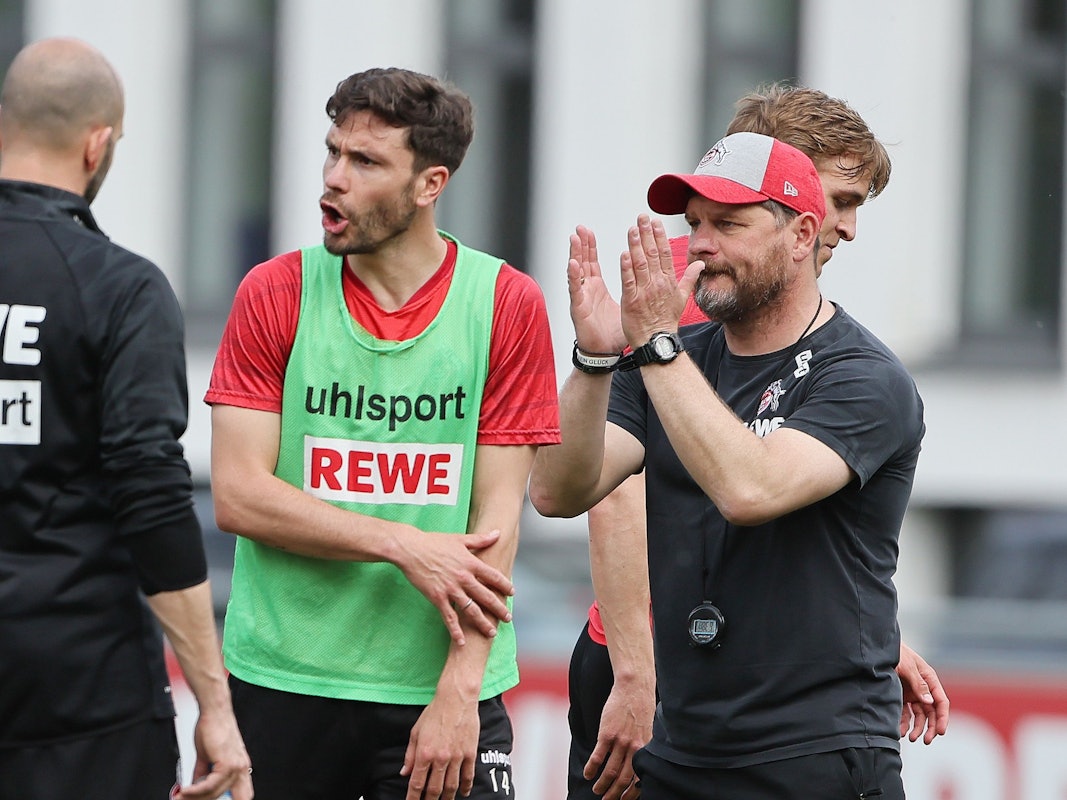 Steffen Baumgart schwört den 1. FC Köln auf Borussia Mönchengladbach ein.