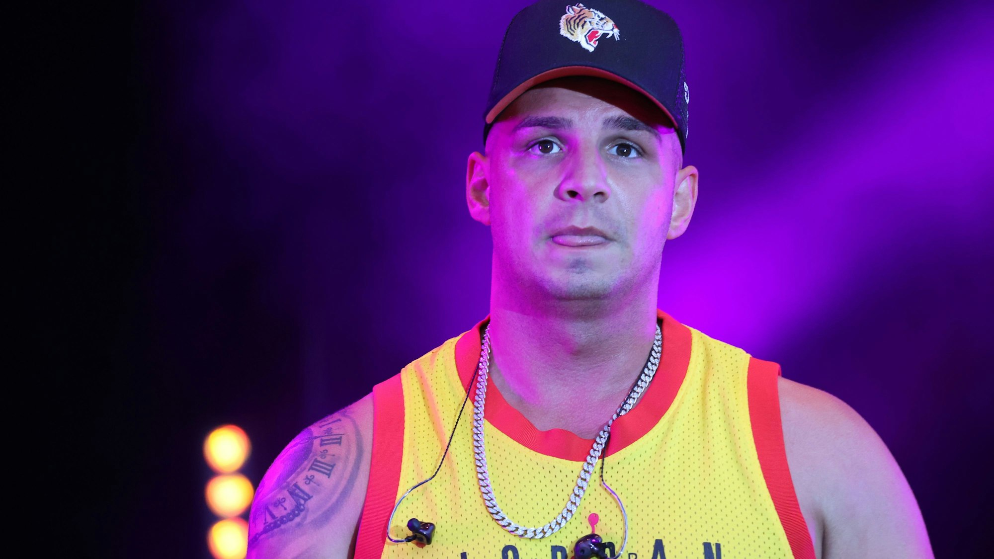 Sänger Pietro Lombardi im August 2020 bei einem Sommer Open Air im Steigerwaldstadion. Auf Instagram gab er sich kürzlich besonders geheimnisvoll.