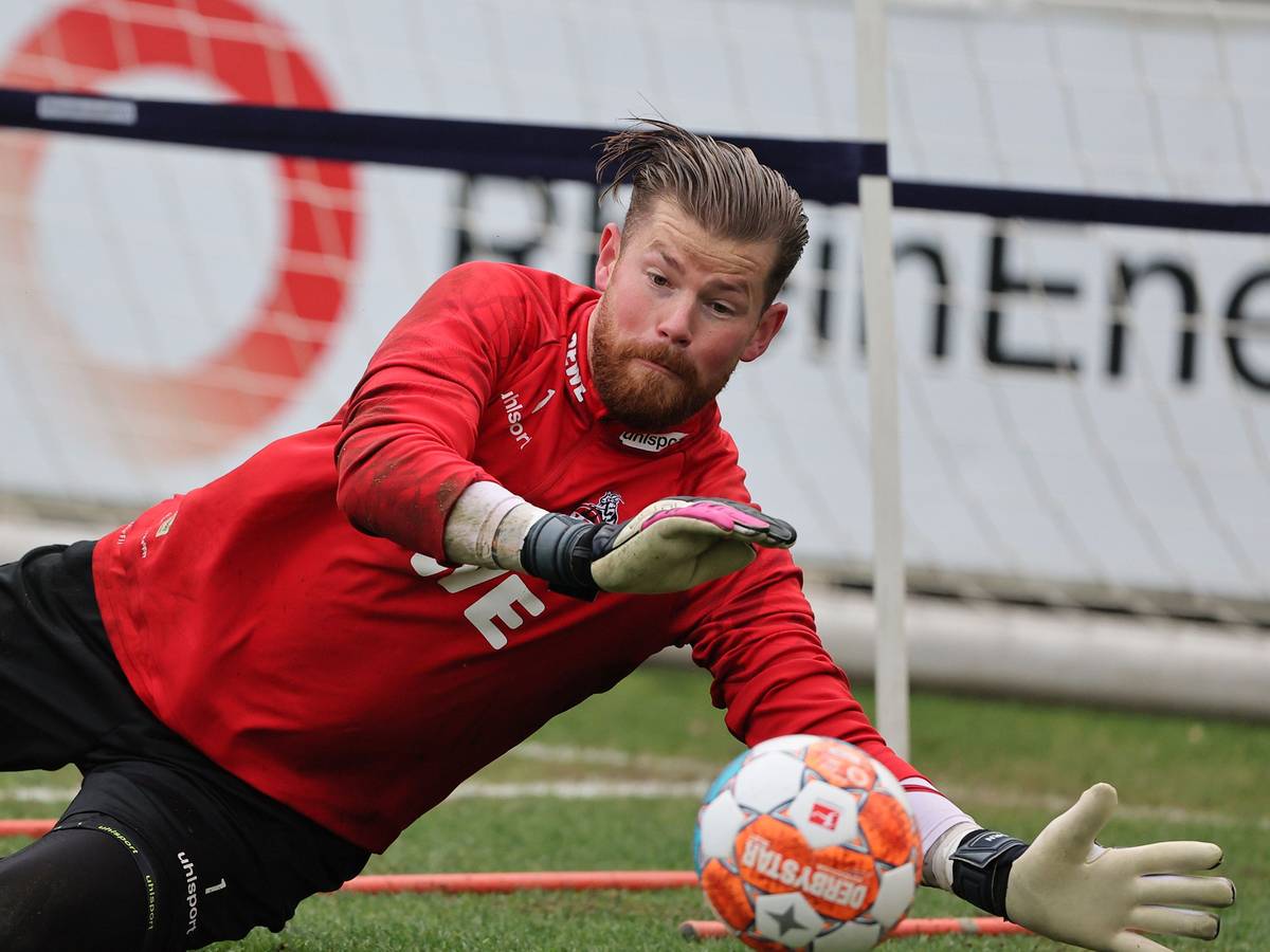 Timo Horn im Training des 1. FC Köln