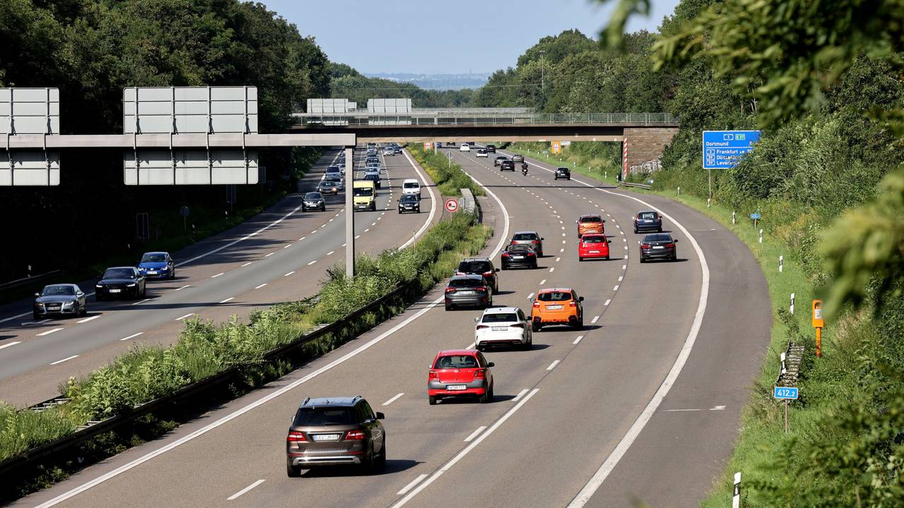 Blick auf die A1 in Köln Richtung Leverkusen