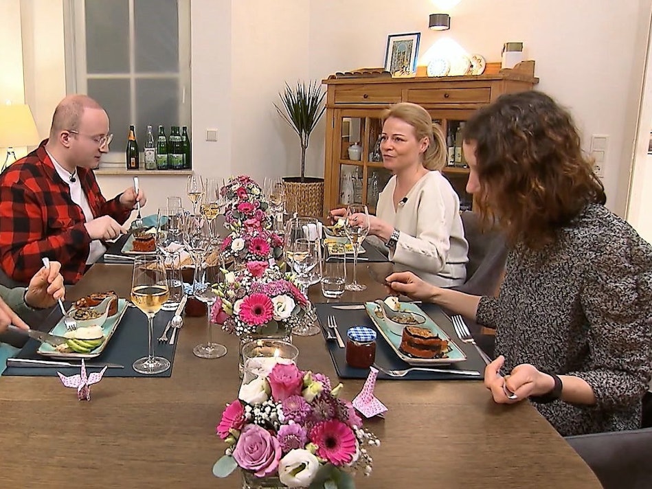 Die Runde der Vox-Kochshow "Das perfekte Dinner" im Saarland.