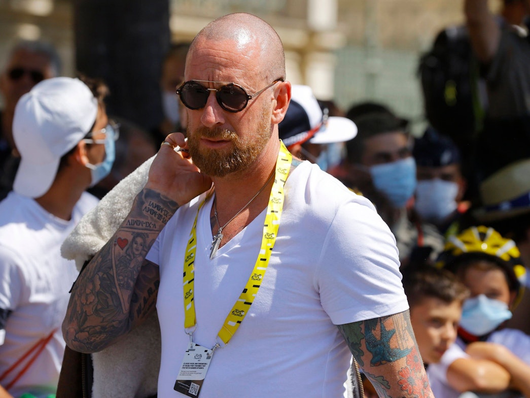 Sir Bradley Wiggins am Rande der Tour de France 2021.