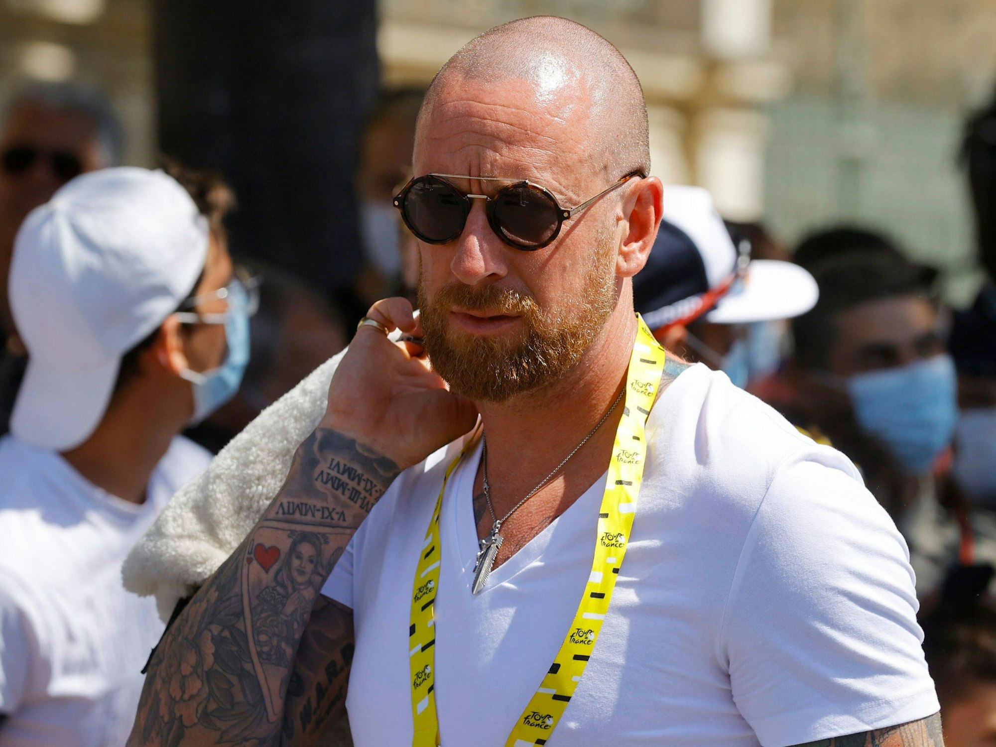 Sir Bradley Wiggins am Rande der Tour de France 2021.