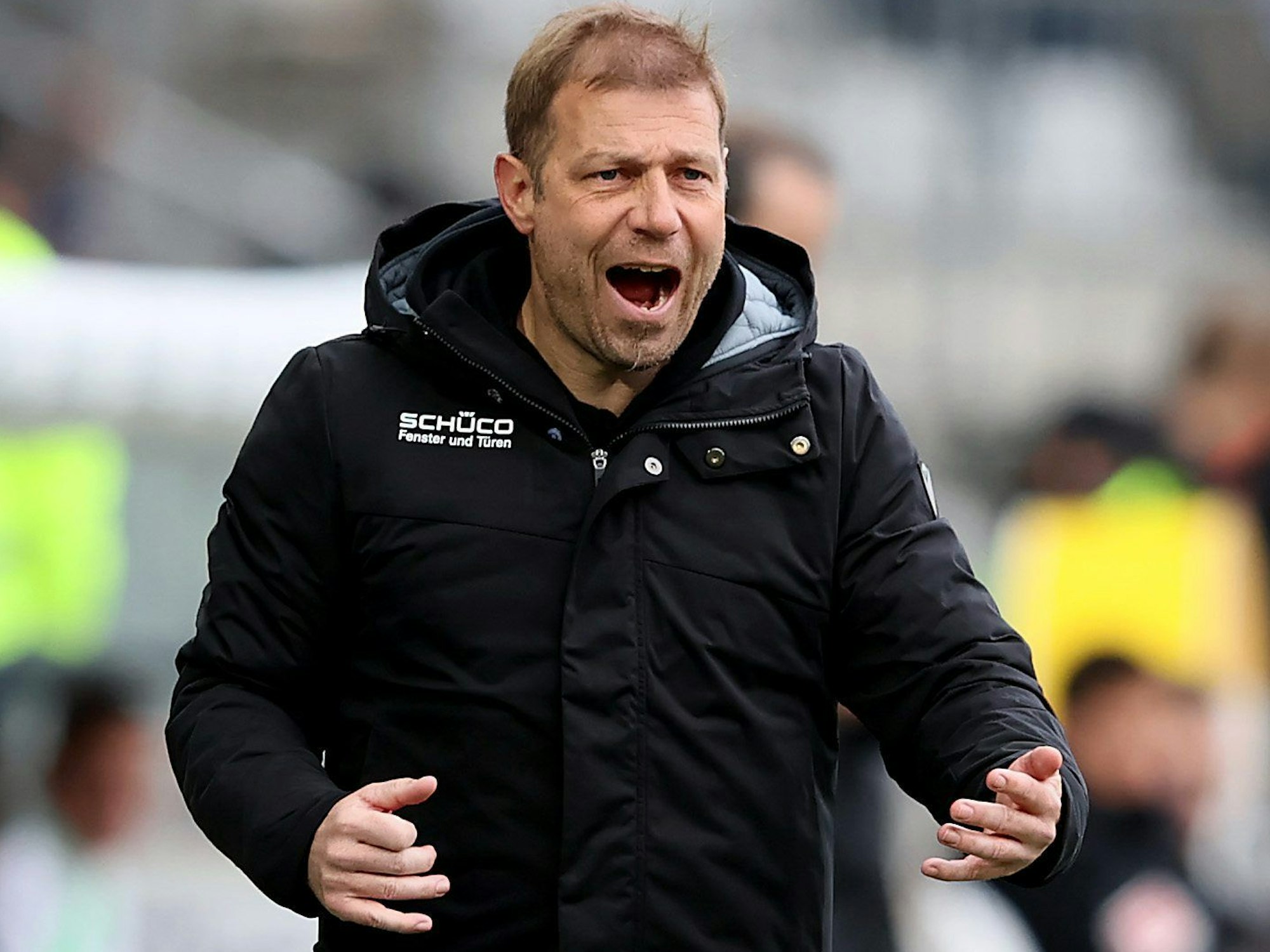 Frank Kramer am Spielfeldrand