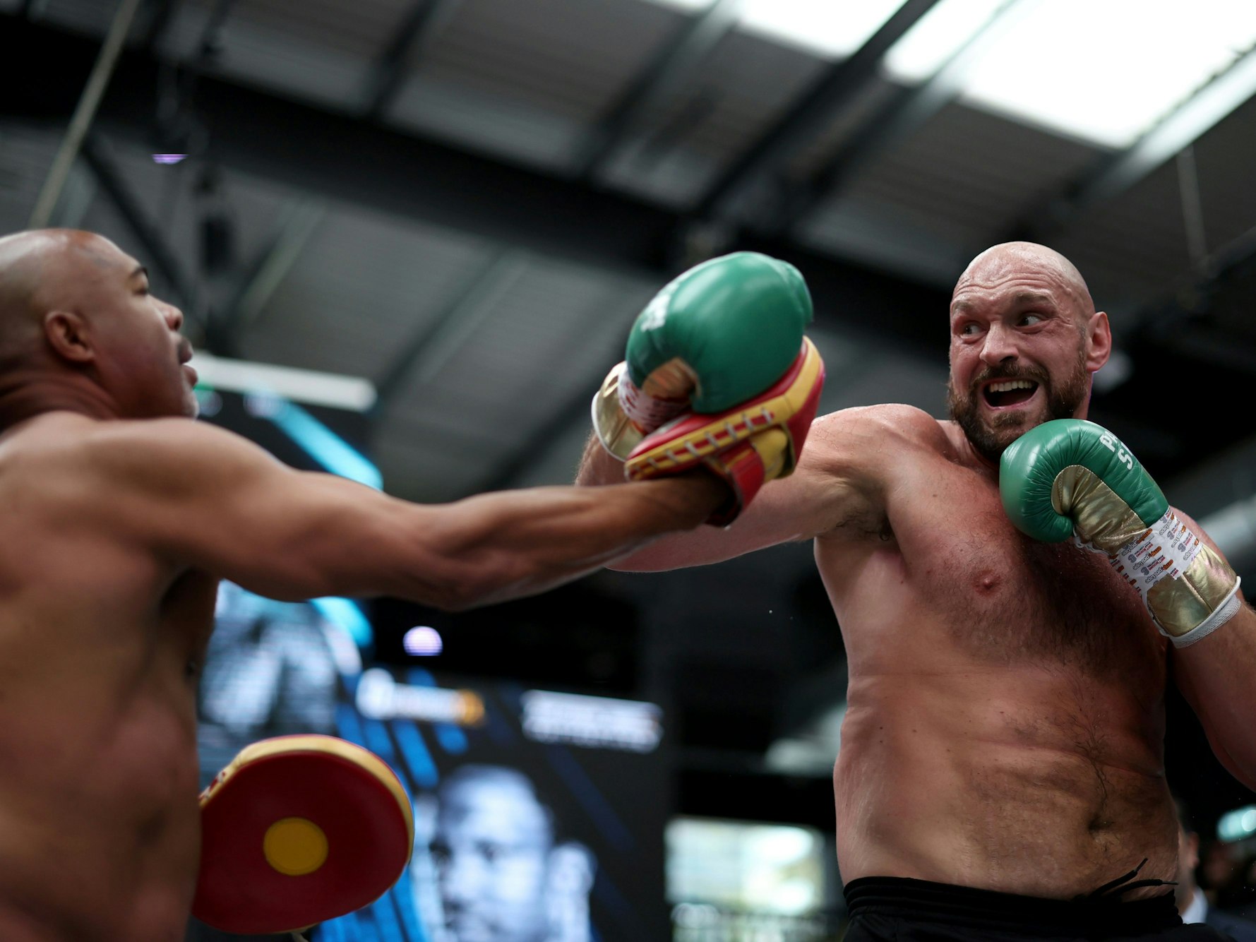Die Vorbereitungen laufen auf Hochtouren. Fury bereitet sich auf den Kampf gegen Whyte am kommenden Samstag vor.