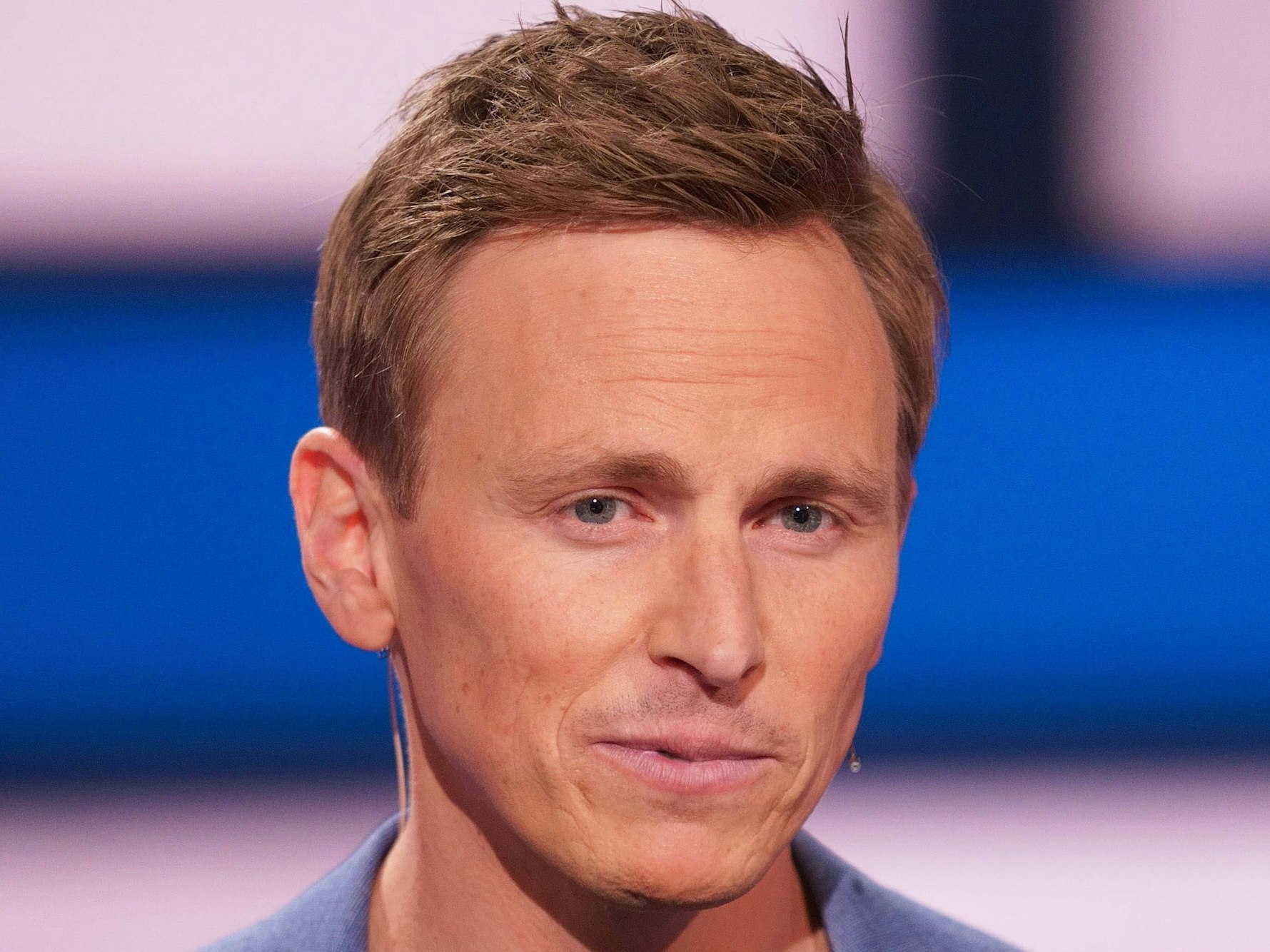 Jochen Breyer moderiert unter anderem seit 2013 das Aktuelle Sportstudio im ZDF.