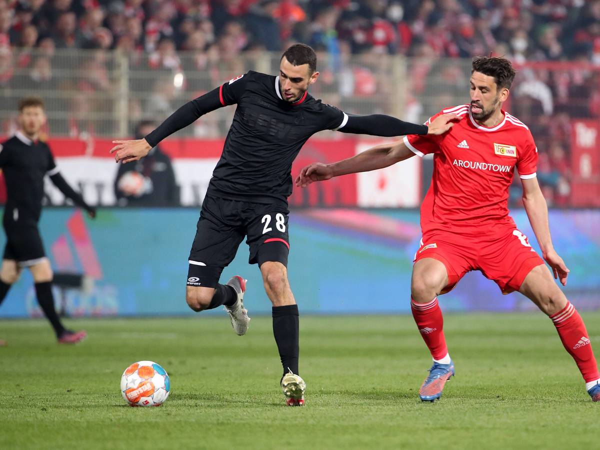 Ellyes Skhiri spielt mit dem 1. FC Köln gegen Union Berlin.