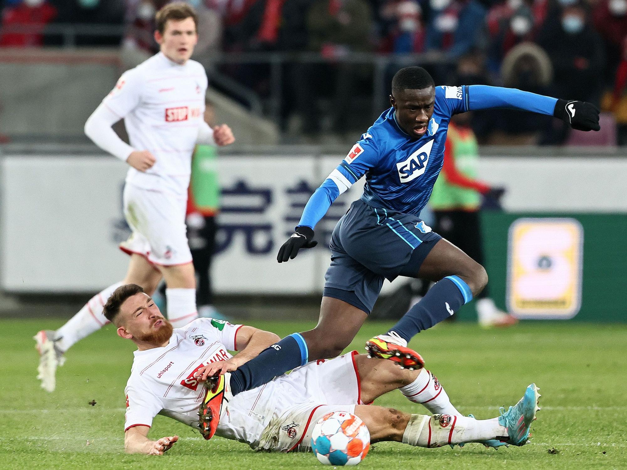 Salih Özcan spielt mit dem 1. FC Köln gegen die TSG Hoffenheim.