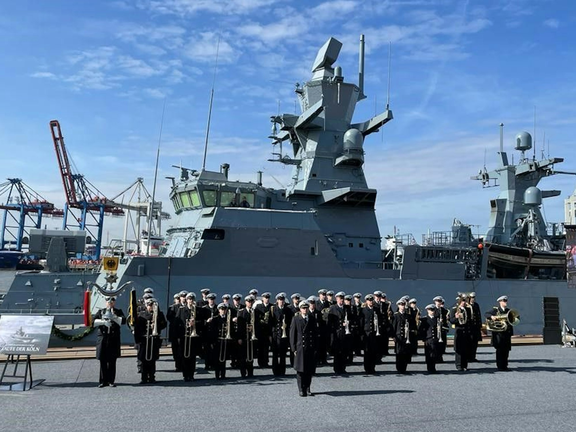 Die Feier für die neue Korvette Köln