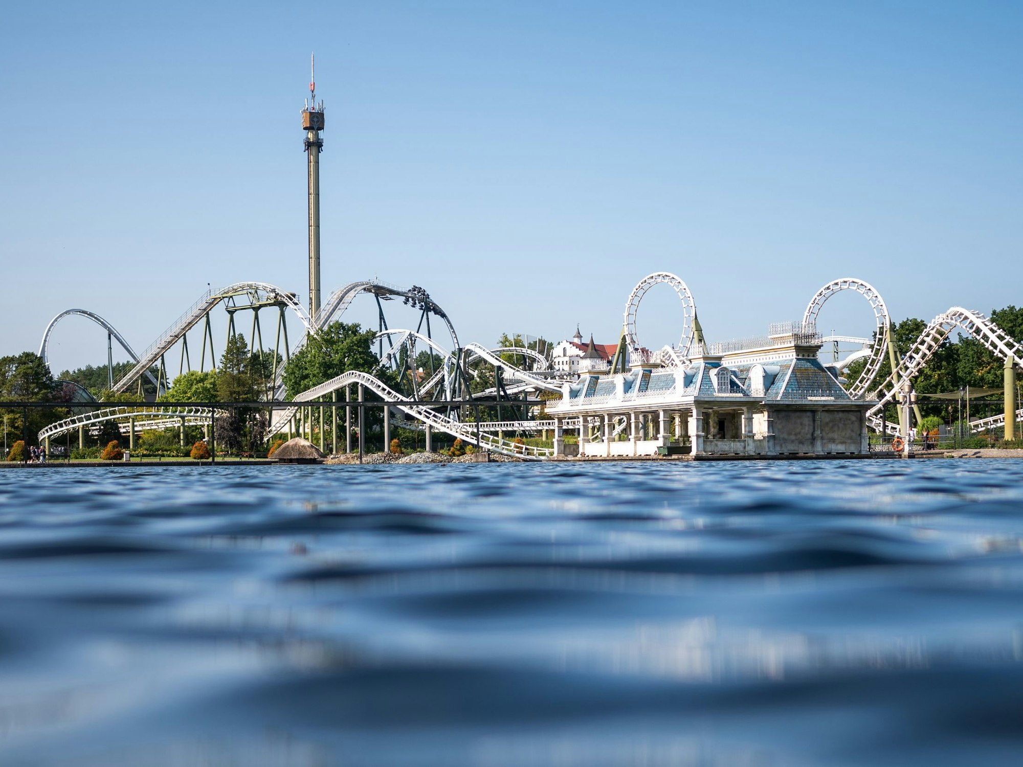 Hier kommen die Top 16 Freizeitparks aus Deutschland.