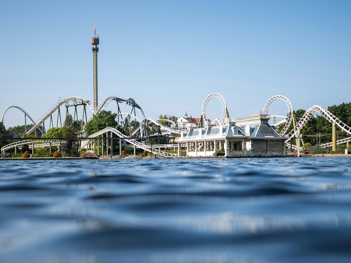 Einer der besten Freizeitparks in Deutschland: der Heide-Park in Soltau.