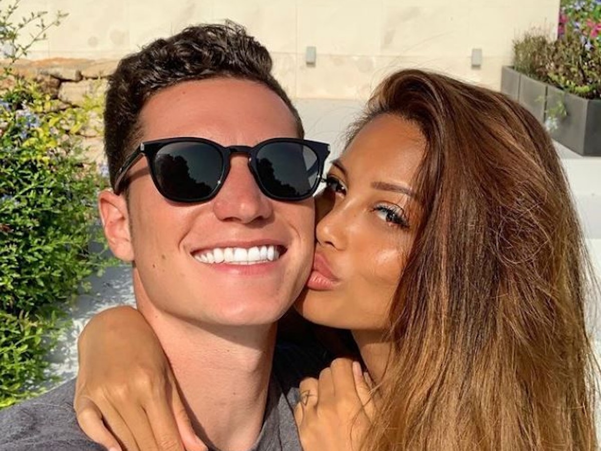 Julian Draxler und seine Freundin Sethanie Taing. Das Foto postete sie am 28. März 2020 auf Instagram (https://www.instagram.com/p/B-SOTXLoAYQ/) Screenshot aufgenommen am 22. April 2022