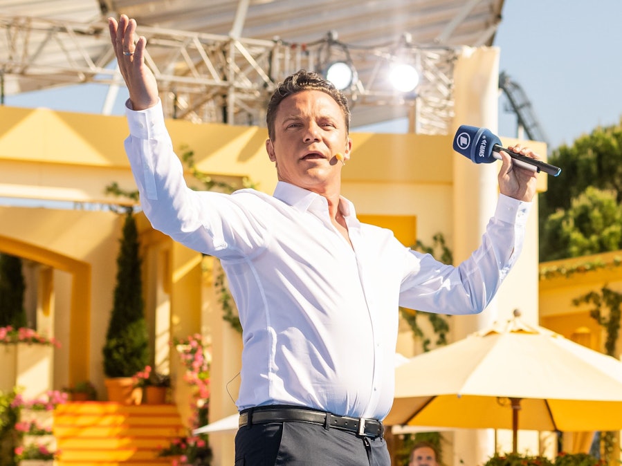 Stefan Mross 2021 während der Liveübertragung der Sendung „Immer wieder Sonntags“