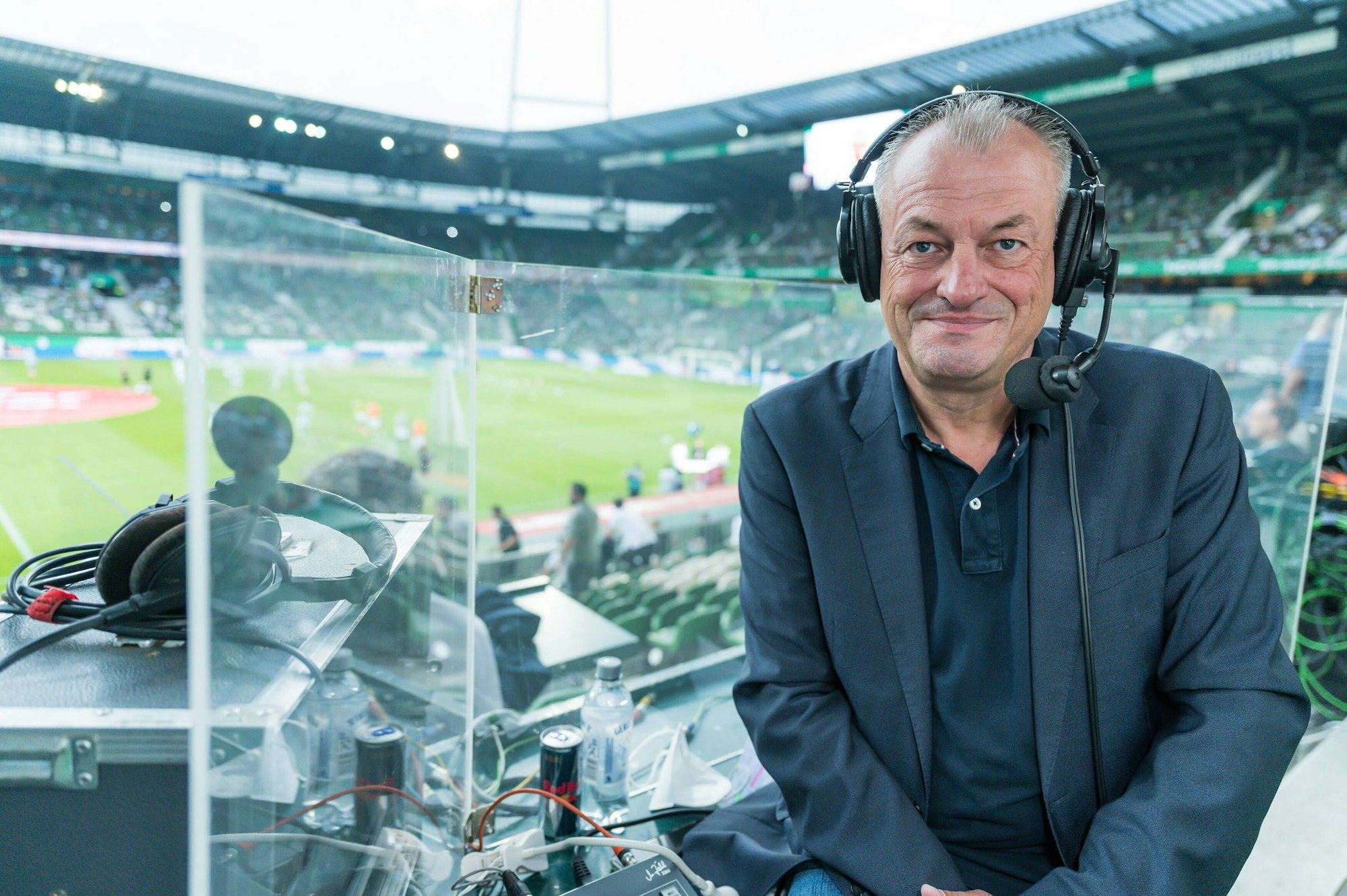 SPORT1 Kommentator Markus Höhner im Einsatz.