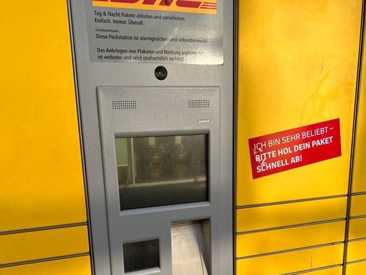 Die DHL-Packstation 169 in Köln-Bayenthal bringt derzeit viele Nutzer und Nutzerinnen zur Verzweiflung.