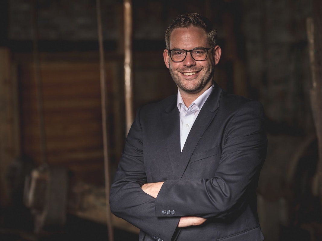 Ken Reise lächelt in die Kamera