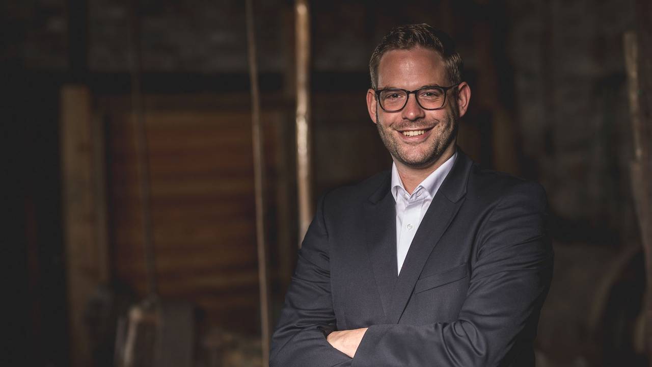 Ken Reise lächelt in die Kamera