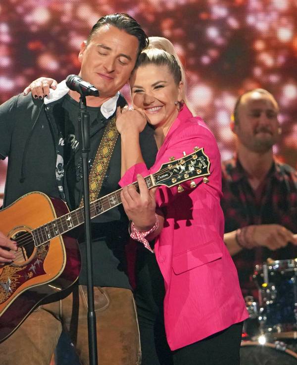 Beatrice Egli und Andreas Gabalier stehen am 5. April gemeinsam auf der Bühne in Berlin. Nach ihrem Auftritt brodelte die Gerüchteküche.