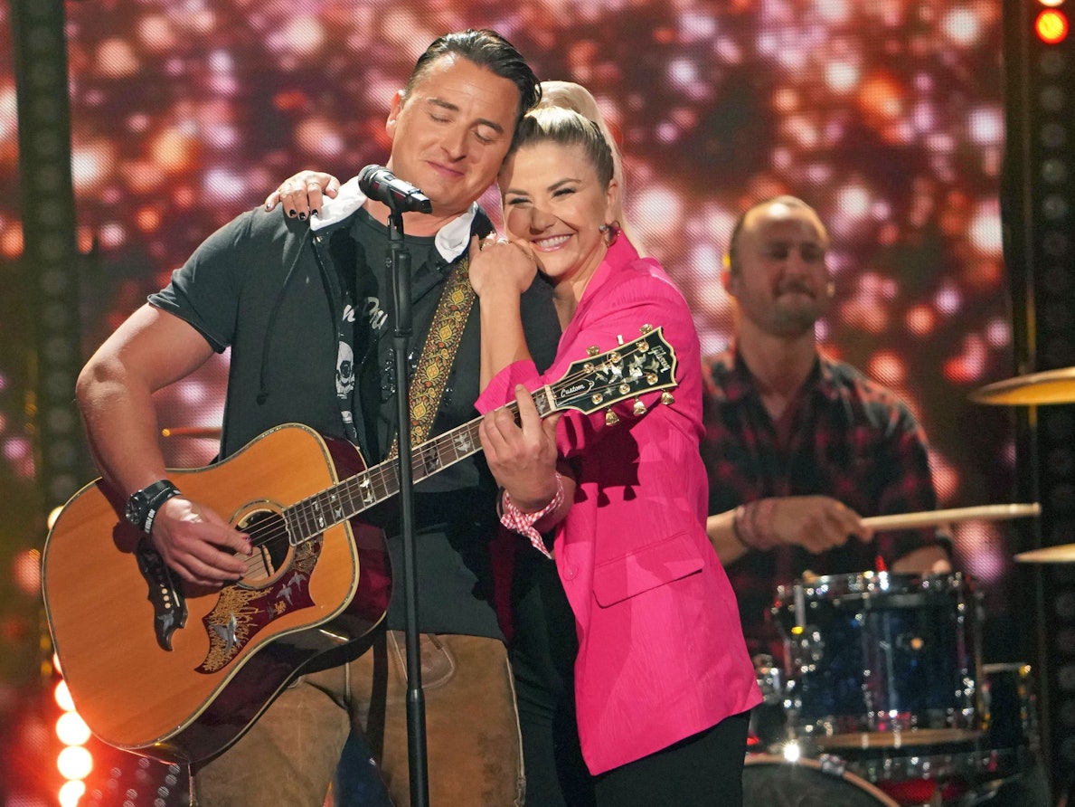 Beatrice Egli und Andreas Gabalier stehen am 5. April gemeinsam auf der Bühne in Berlin. Nach ihrem Auftritt brodelte die Gerüchteküche.