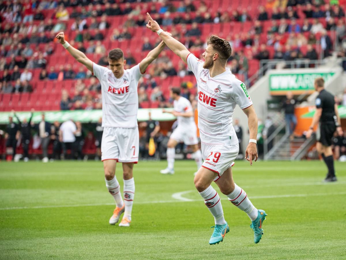 Jan Thielmann trifft gegen den FC Augsburg.