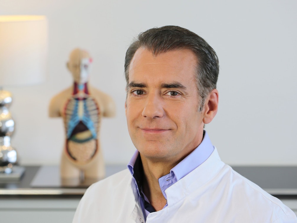 Der Kölner Arzt Thomas Kurscheid