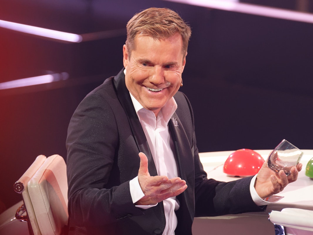 Der Juror Dieter Bohlen sitzt beim Finale der RTL Castingshow "Das Supertalent 2019" im Studio.