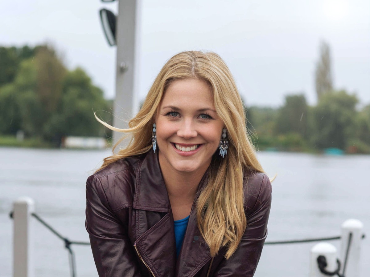 Alina Merkau, Moderatorin im Sat.1-„Frühstücksfernsehen“, am 03.10.2014 in Unterföhring.