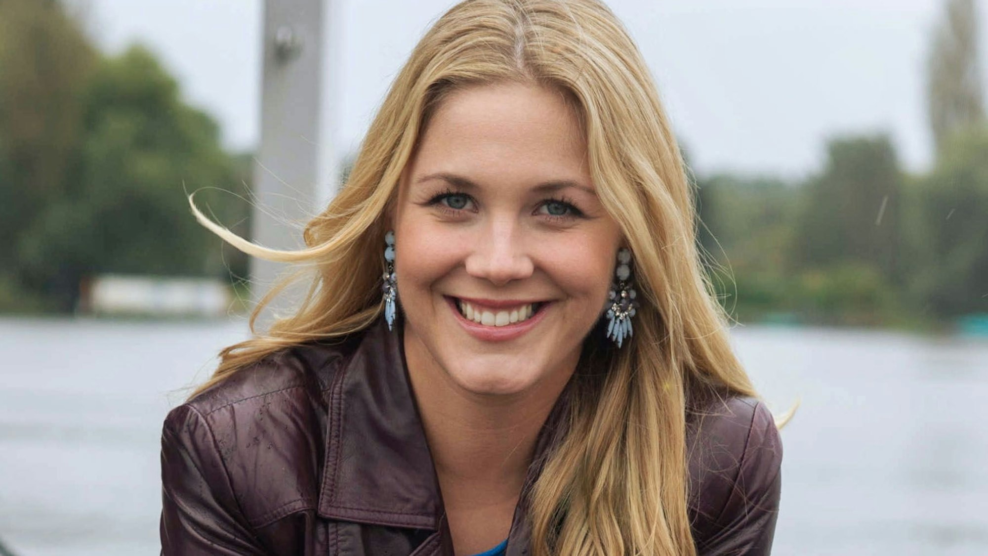 Alina Merkau, Moderatorin im Sat.1-„Frühstücksfernsehen“, am 03.10.2014 in Unterföhring.