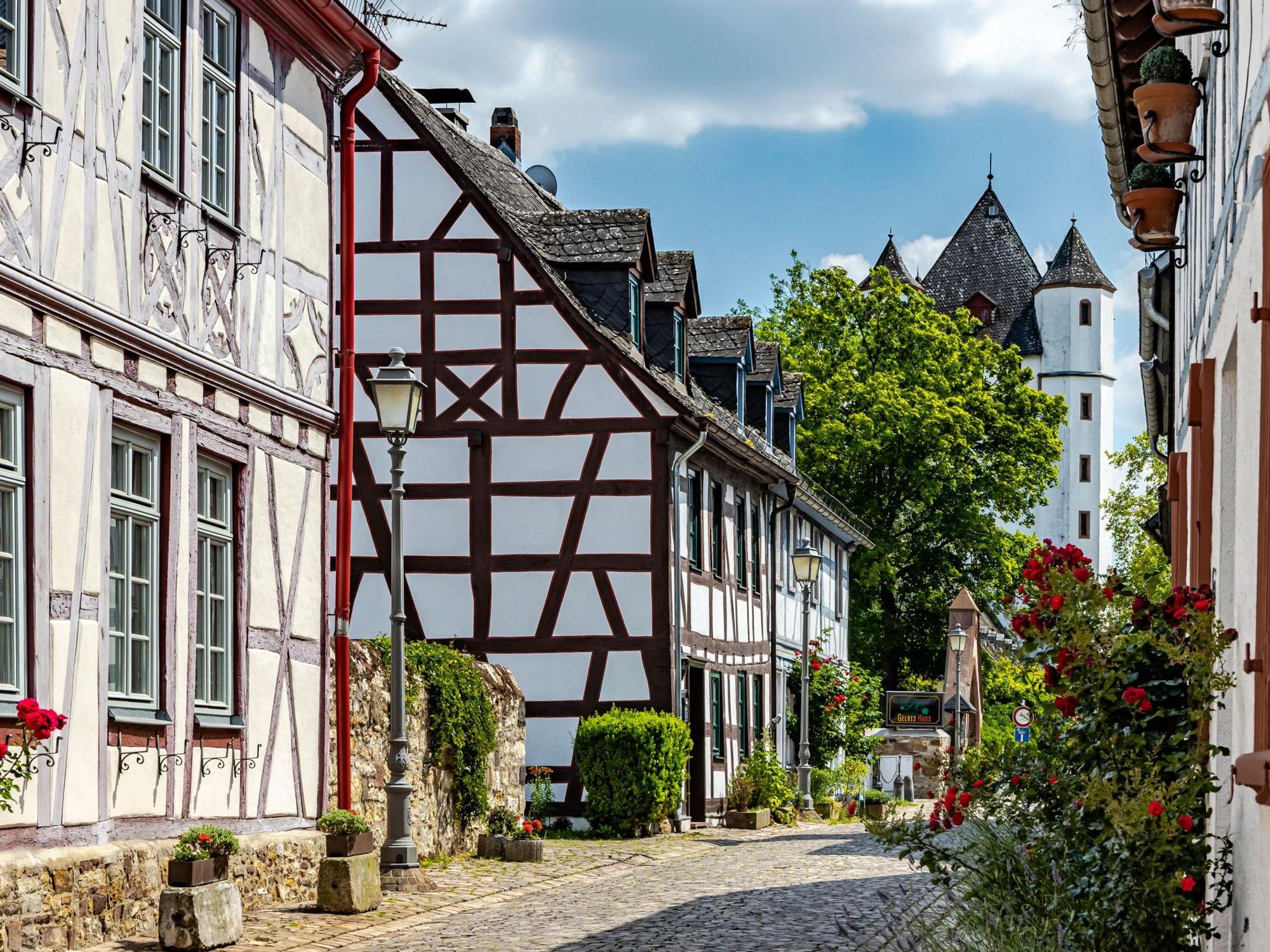 Fast wie im Elsass: Das schöne Dorf Eltville in Hessen.