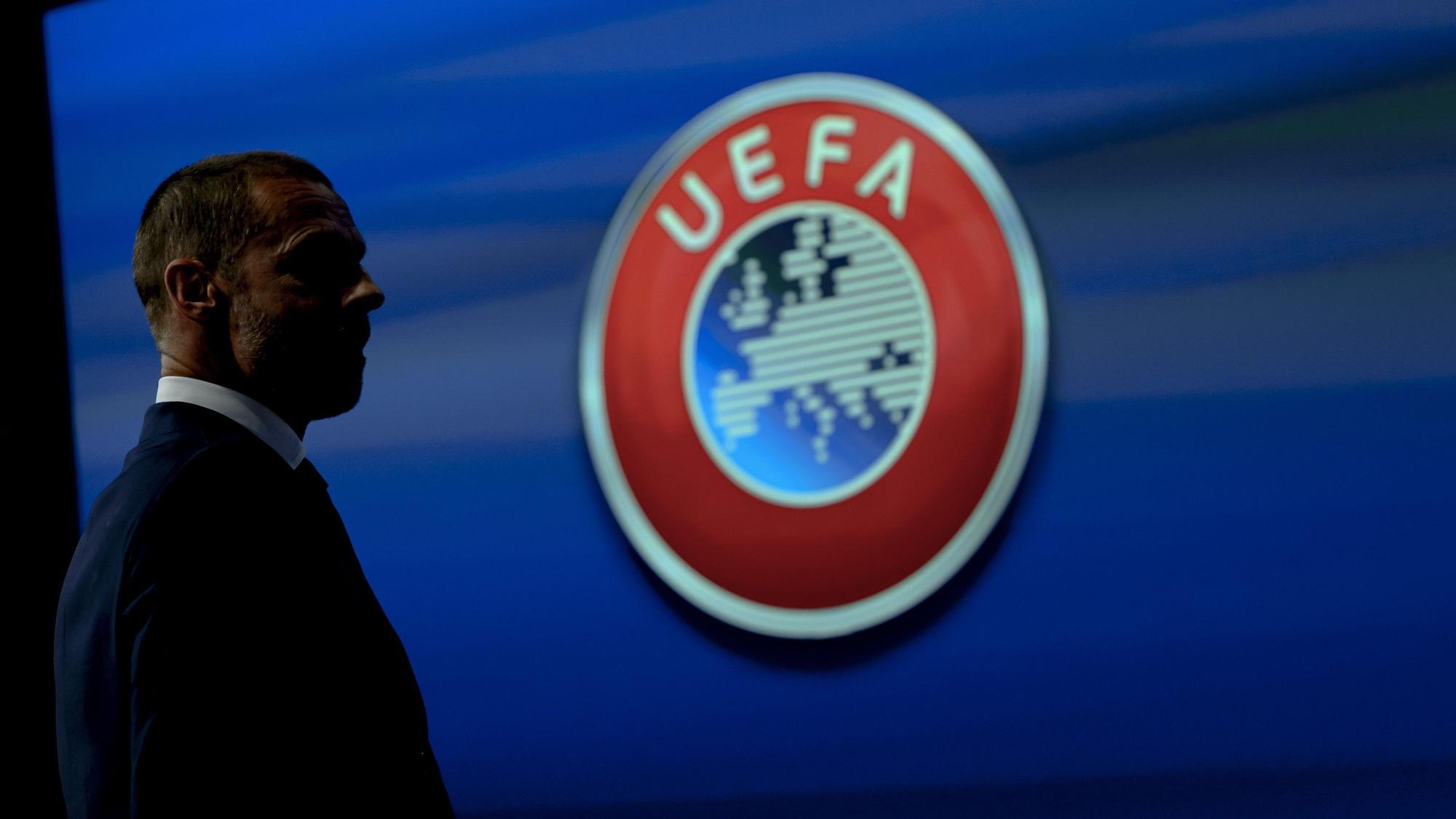 UEFA-Präsident Aleksander Ceferin im UEFA-Hauptsitz. Russland diskutiert über einen Wechsel zum asiatischen Fußballverband.