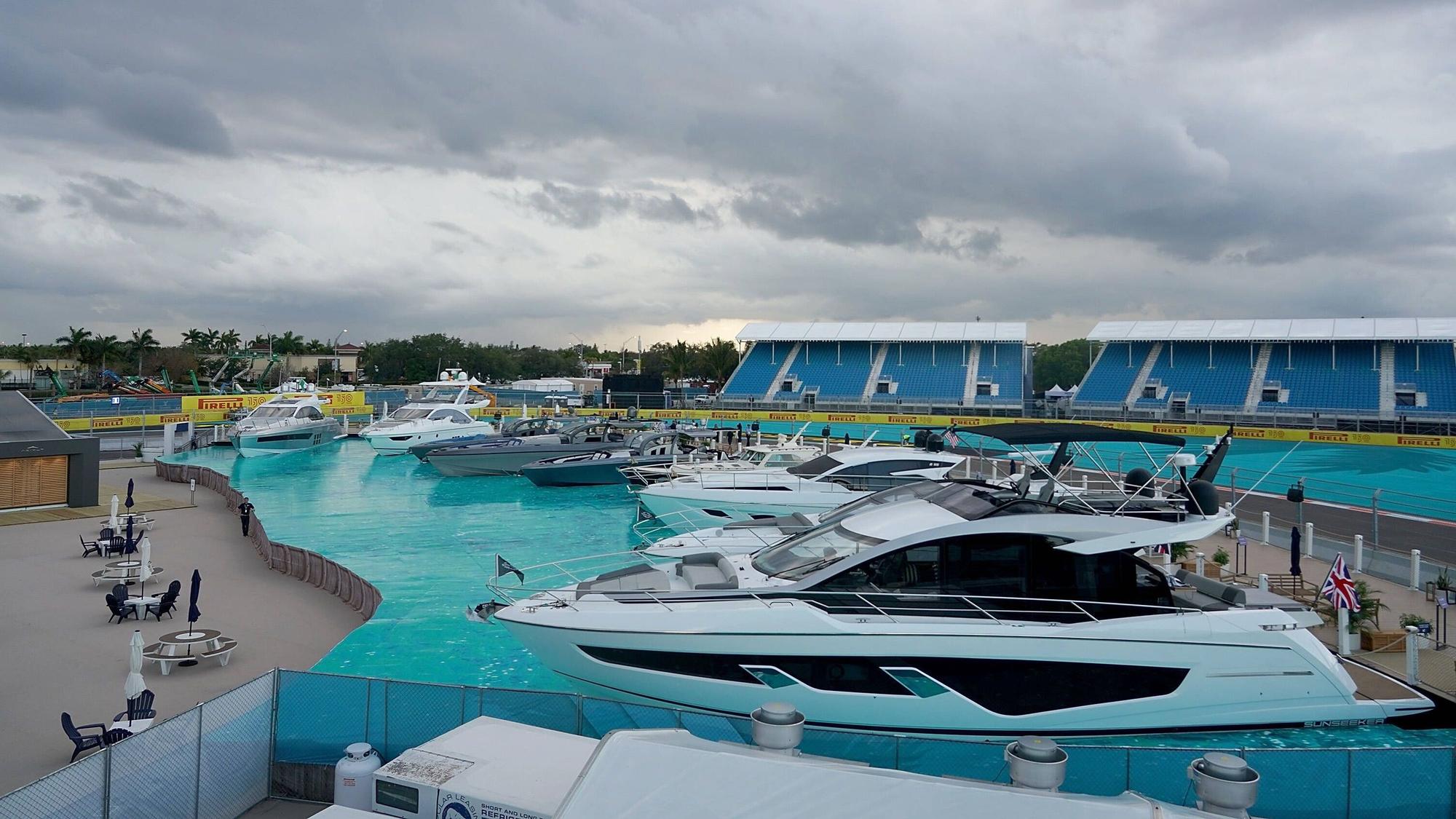 Der Fake-Hafen für das Rennen der Formel 1 in Miami.