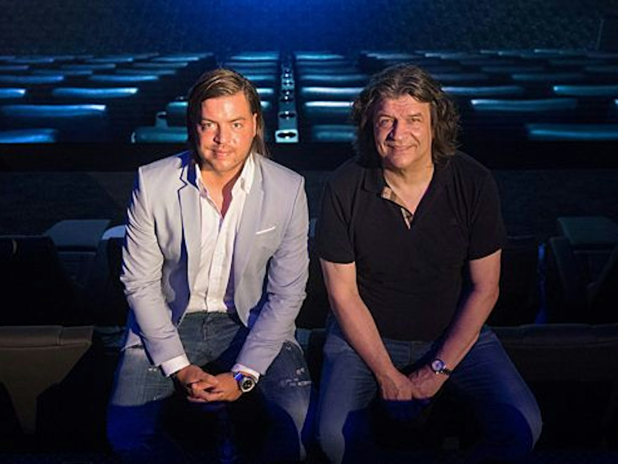 Marius (links) und Heinz Lochmann bei der Eröffnung eines neuen Kinosaals am 4. Juli 2018 in Esslingen nahe Stuttgart