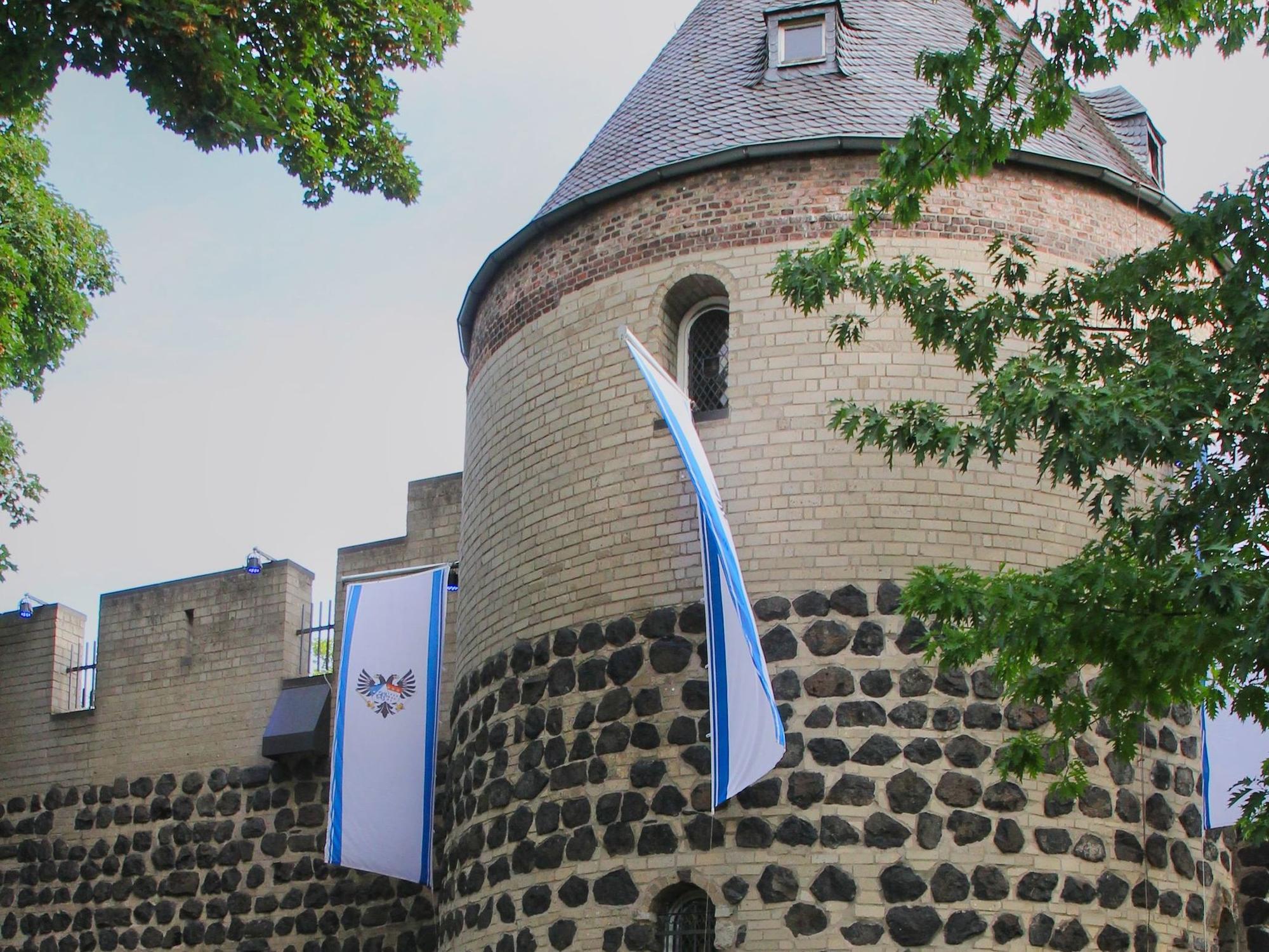 Der Sachsenturm in Köln (hier 2019)
