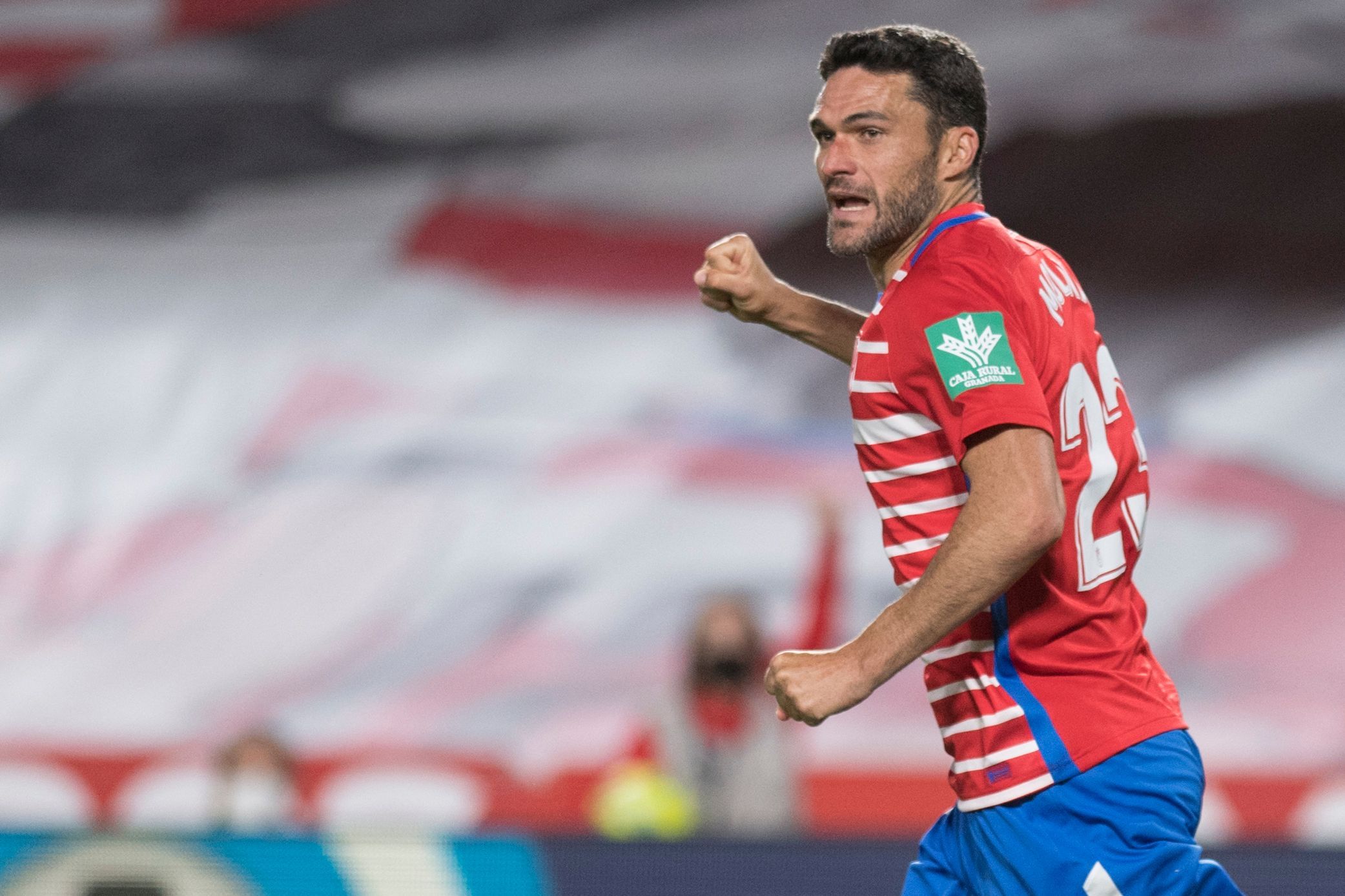Jorge Molina bejubelt ein Tor für den FC Granada gegen Real Madrid.
