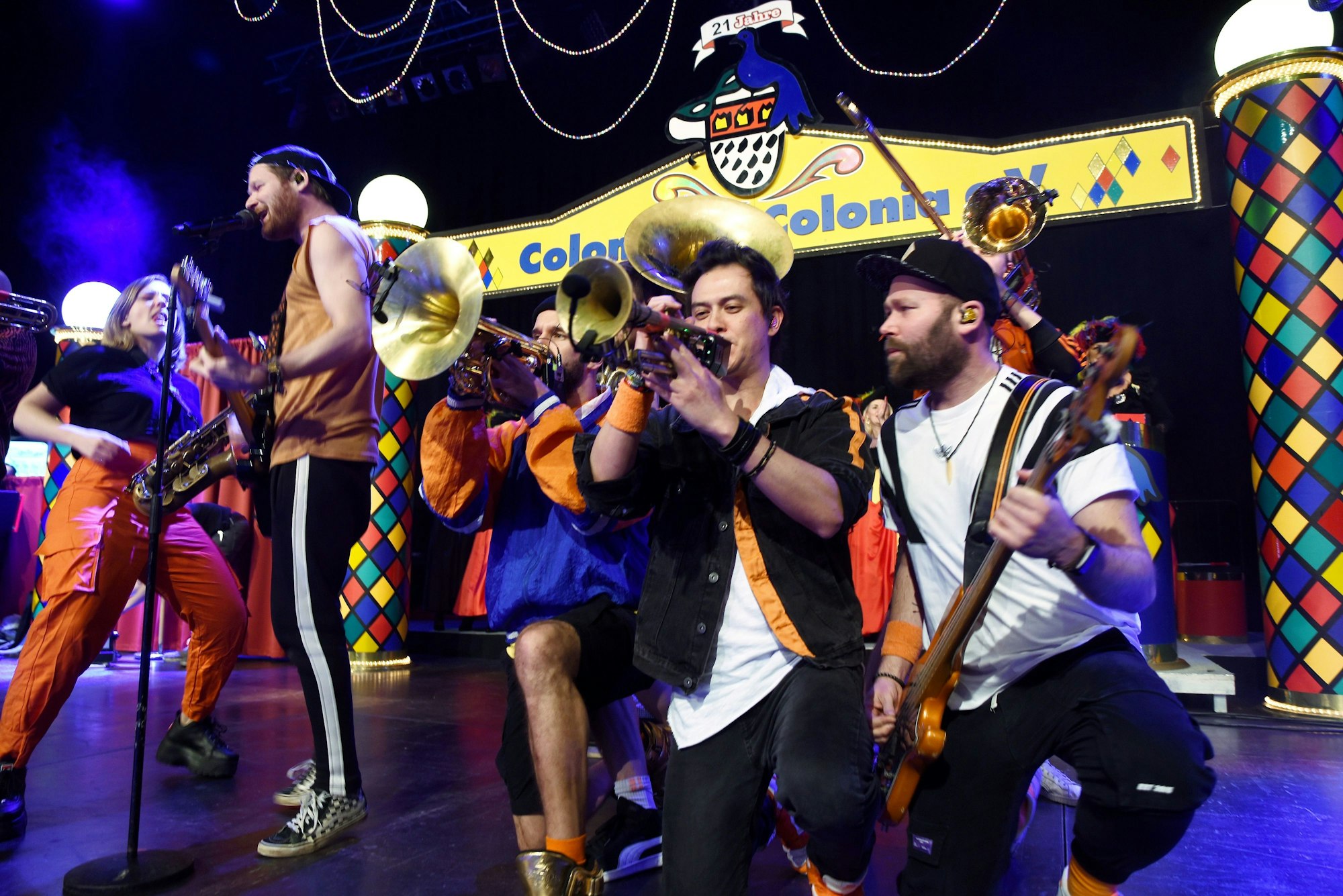 Querbeat auf der Bühne einer Karnevalssitzung