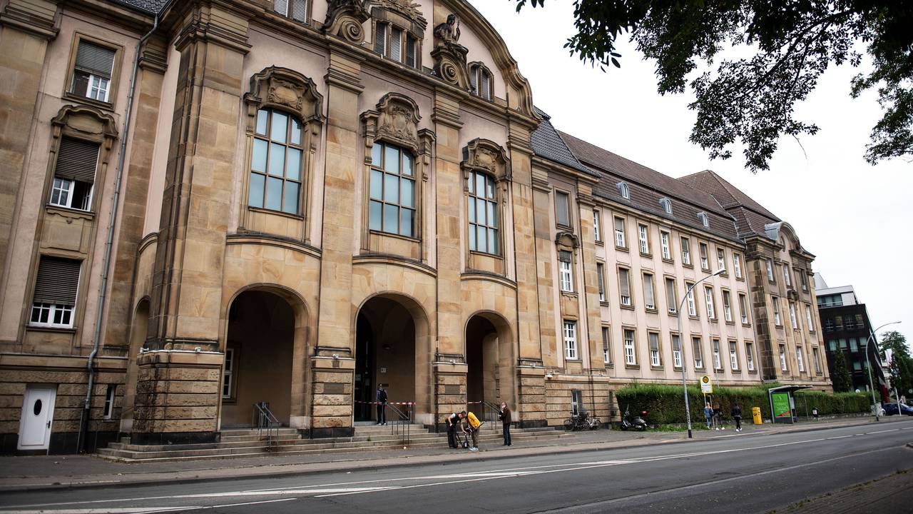 Das Bild zeigt das Landgericht in Mönchengladbach, das zugleich auch Sitz des Amtsgericht ist.