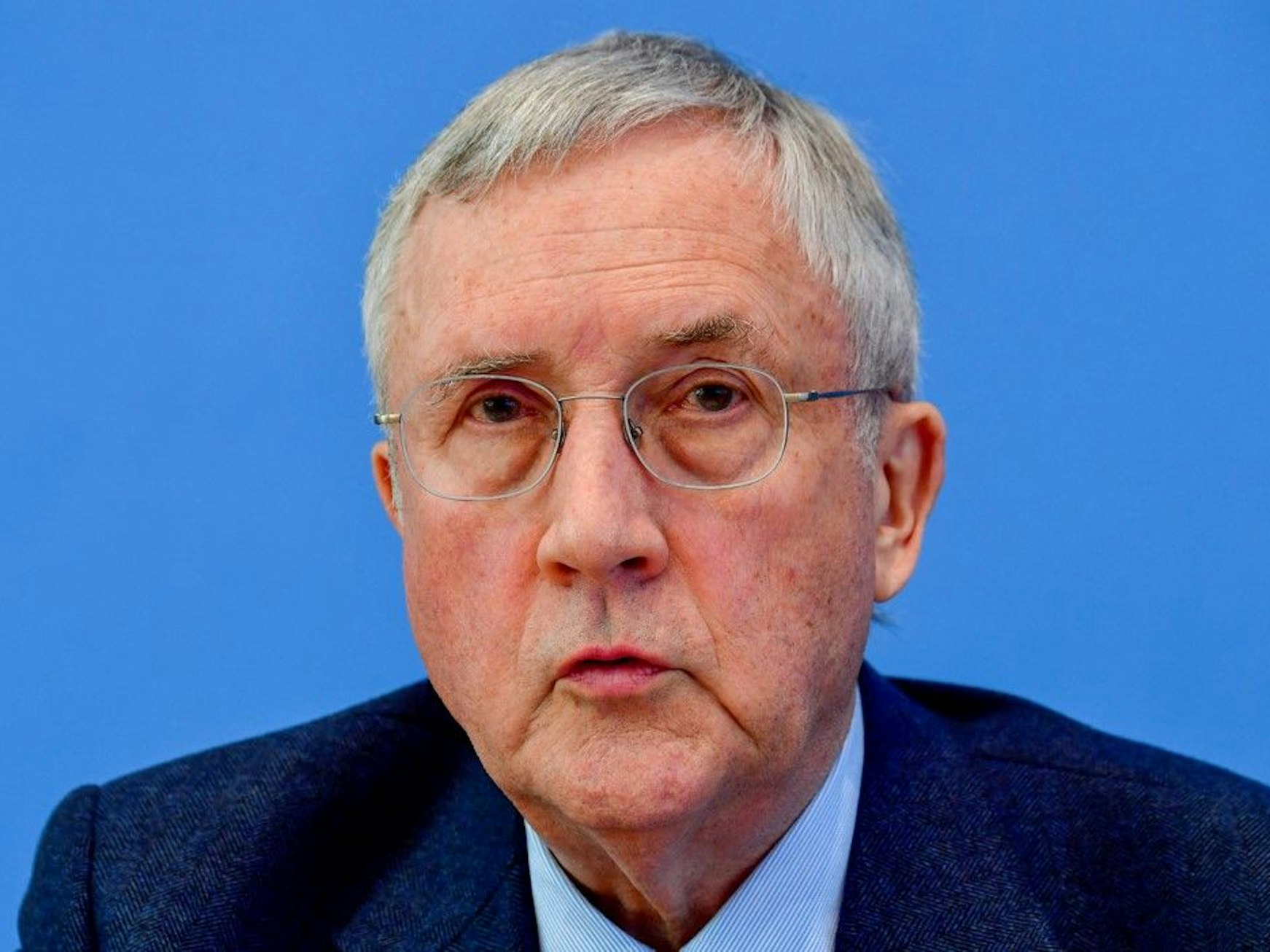 Manfred Güllner, Geschäftsführer Forsa-Institut, stellt gemeinsam mit der Bundesministerin für Ernährung und Landwirtschaft den Ernährungsreport 2020 vor.