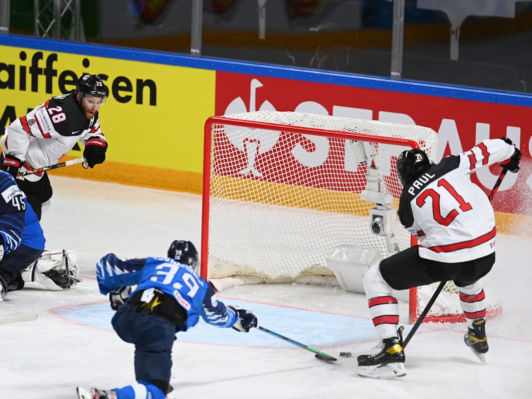 Nick Paul trifft im Finale der Eishockey-WM zum 3:2 für Kanada gegen Finnland