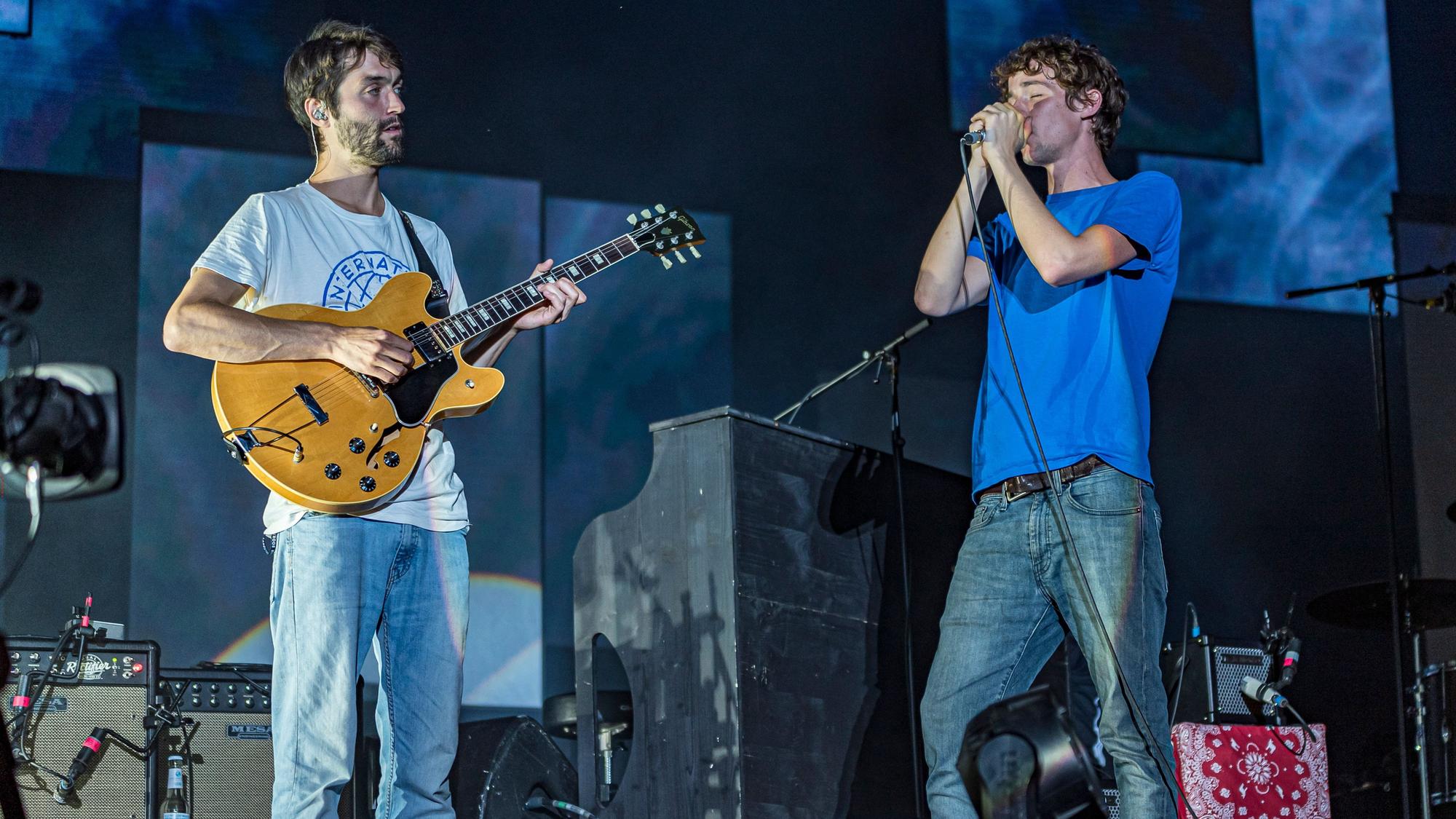AnnenMayKantereit wird zum ersten Mal im RheinEnergie-Stadion auftreten. Unser Foto zeigt die Band am 14. September 2019 am Fühlinger See in Köln.
