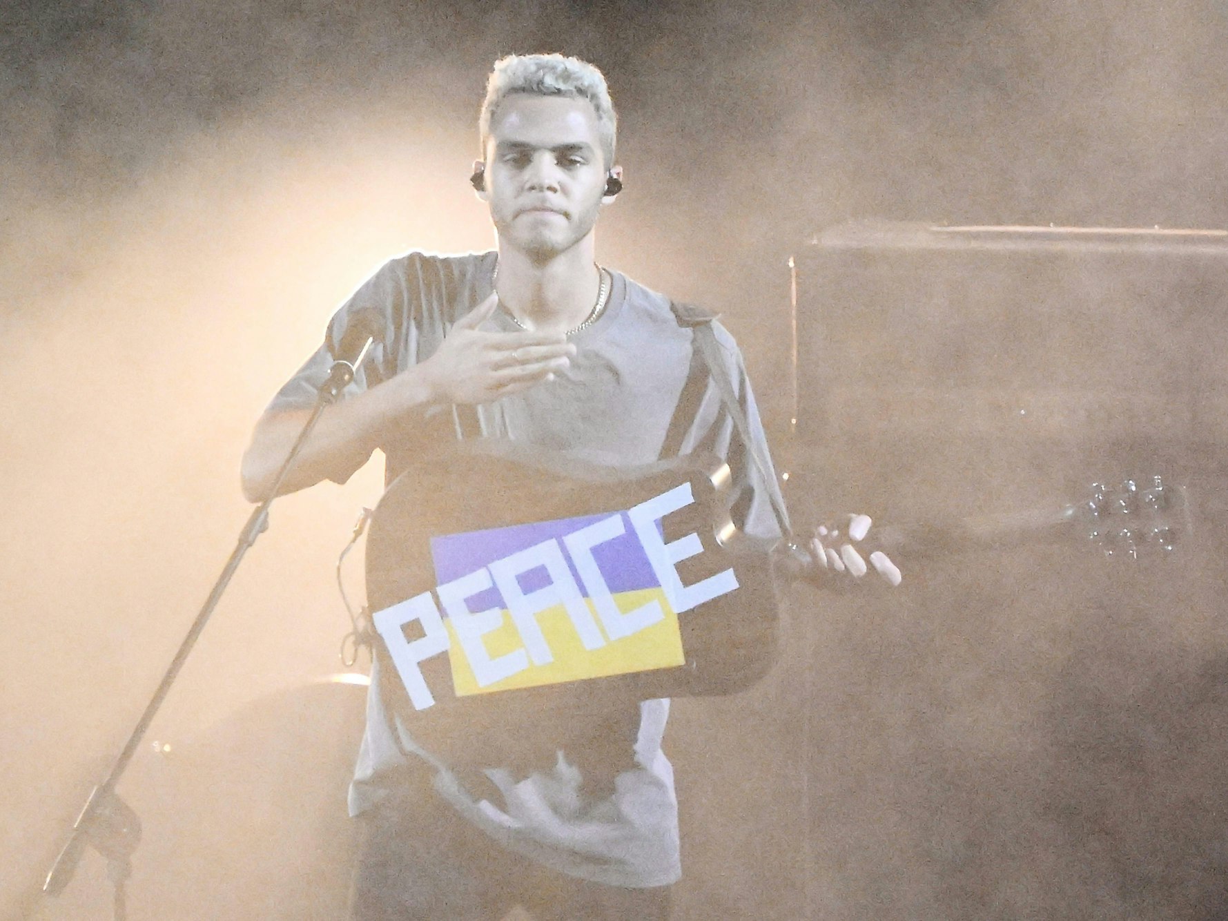 Sänger Malik Harris bei seinem Auftritt beim Eurovision Song Contest 2022.